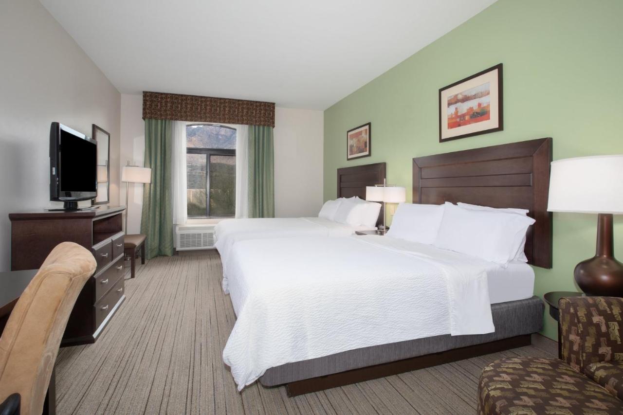 Holiday Inn Express & Suites Oro Valley-Tucson North By Ihg Bagian luar foto